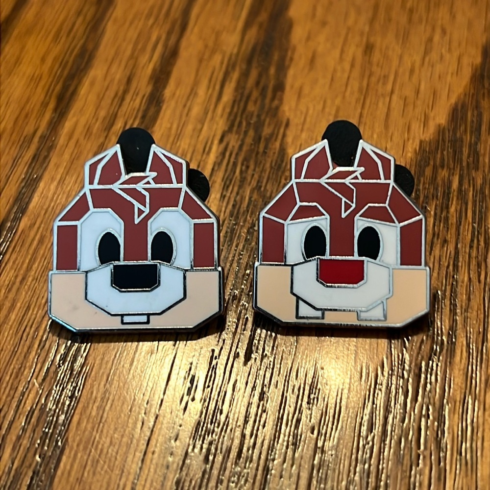 Disney Pin lot of 2 mosaic Chip & Dale pins